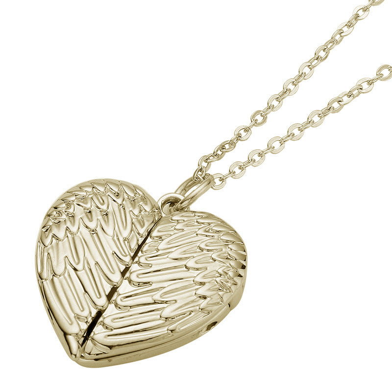 Angel wings lovers heart-shaped pendant can hold photos